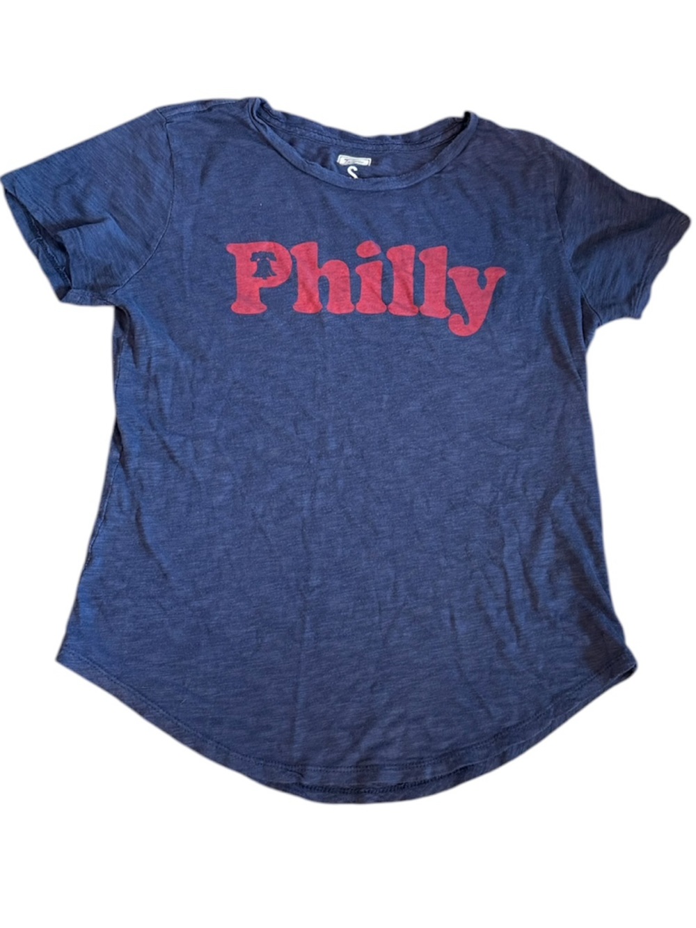 Tailgate Philly Philadelphia Scoop Neck Tee Navy Red Graphic Small